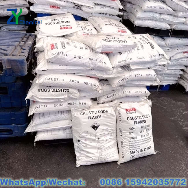 Caustic soda flakes