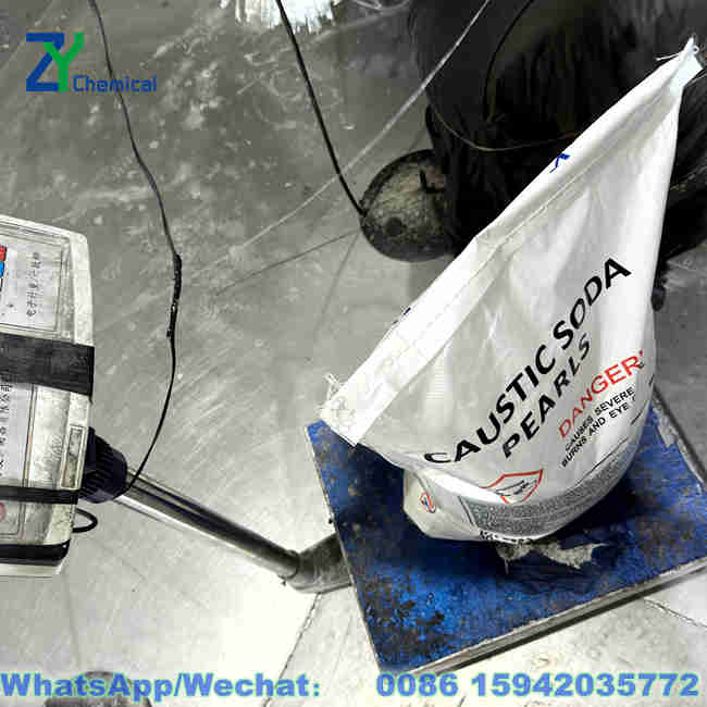 soude caustique savon